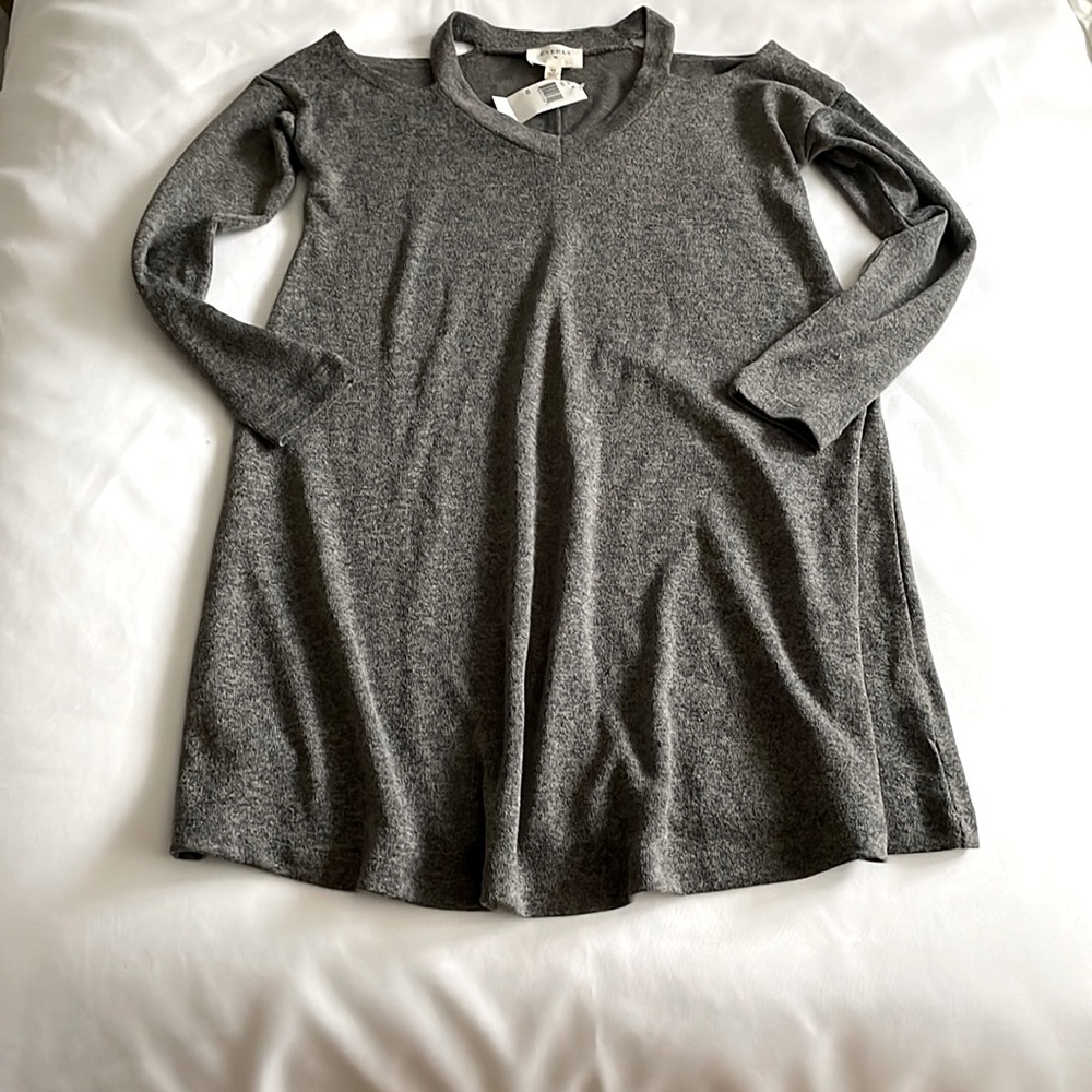 NWT Every XS grey swing cold shoulder dress long 3/4 sleeve